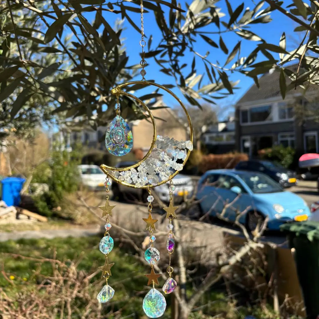 edelstenen zonnevanger in buiten setting